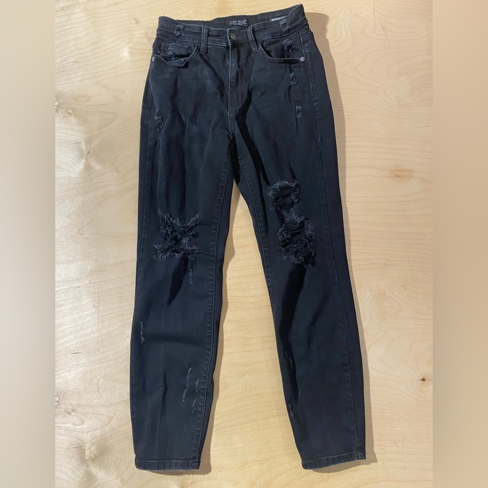 Judy Blue Black Distressed Skinny Jeans Boyfriend Fit 5/27 (QH)